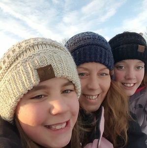 Meet your Posher, Carrie